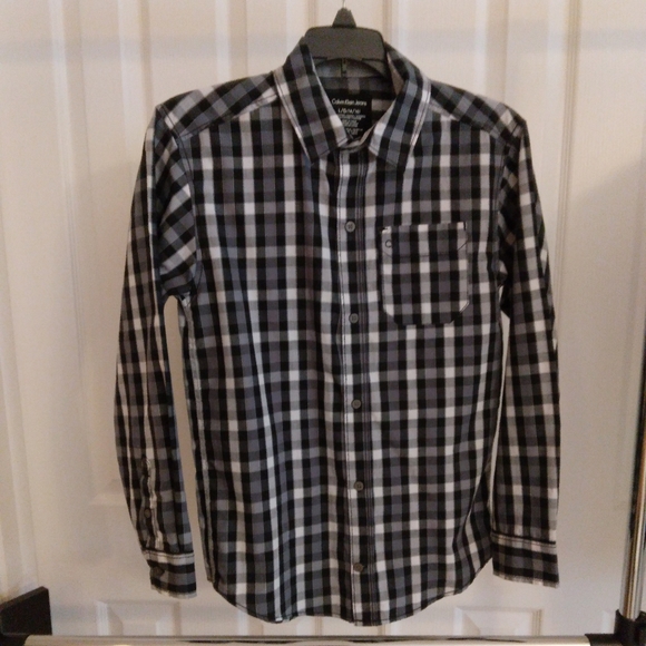 Calvin Klein Boys Large Plaid Button-down Shirt - Picture 1 of 5